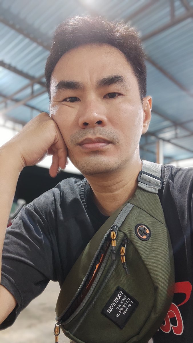 FransLiando's tweet photo. Jadi obat nyamuk https://t.co/4jaYrbaUSD