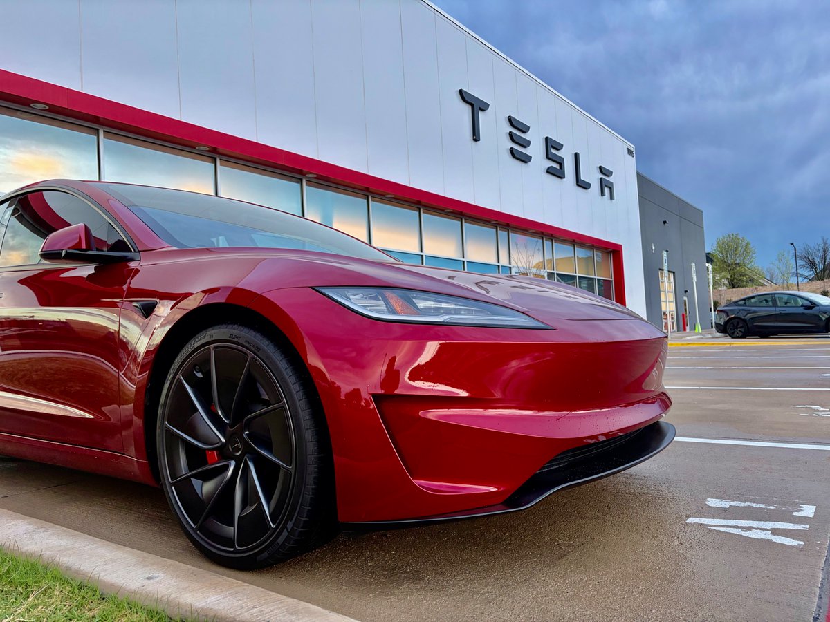 TechOperator tweet media