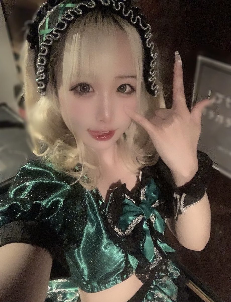 夏目莉乃🐰💛 tweet media