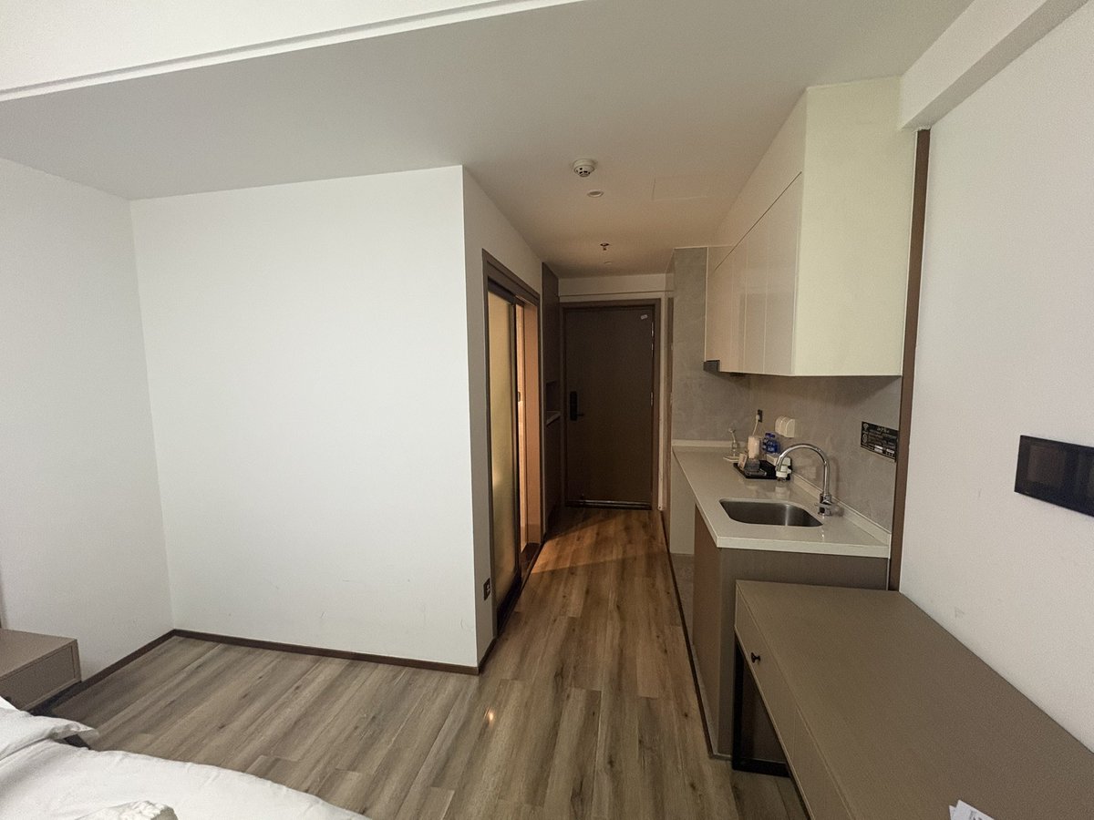 wingstone tweet media