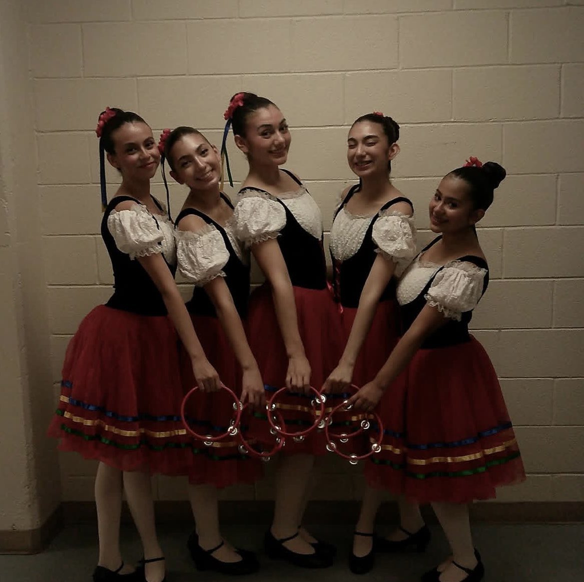 Emma Baeza tweet media