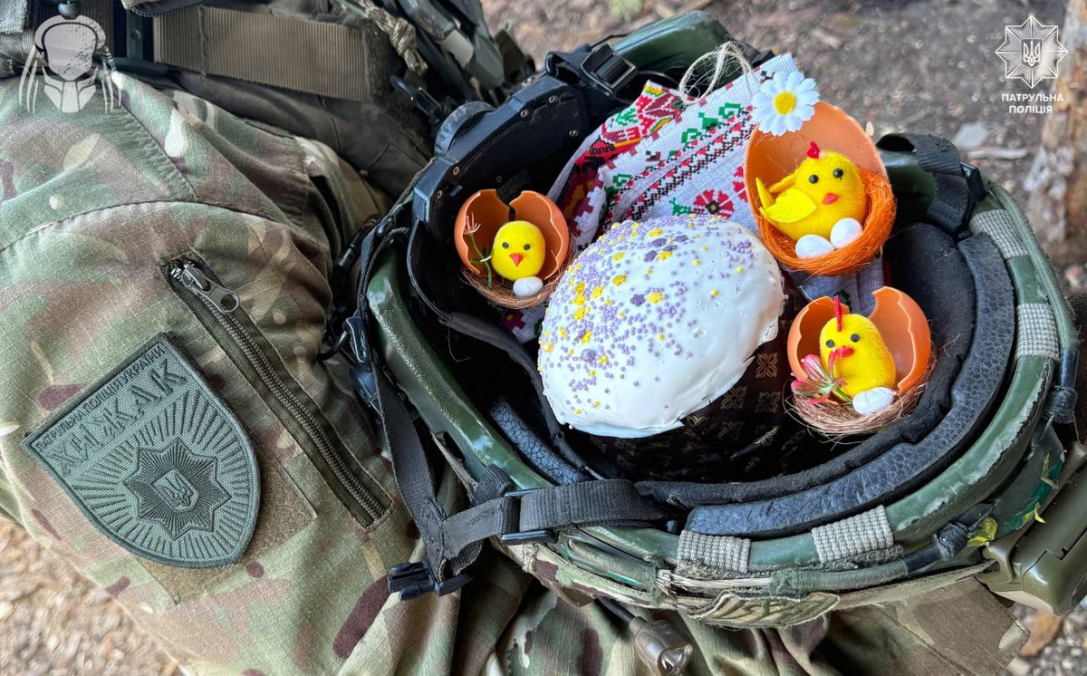 UaCoins's tweet image. ✝❤May Easter fill your hearts with light, add encouragement and faith in victory over darkness.

Christ is Risen!

Truly Risen!

Glory to Ukraine!🇺🇦