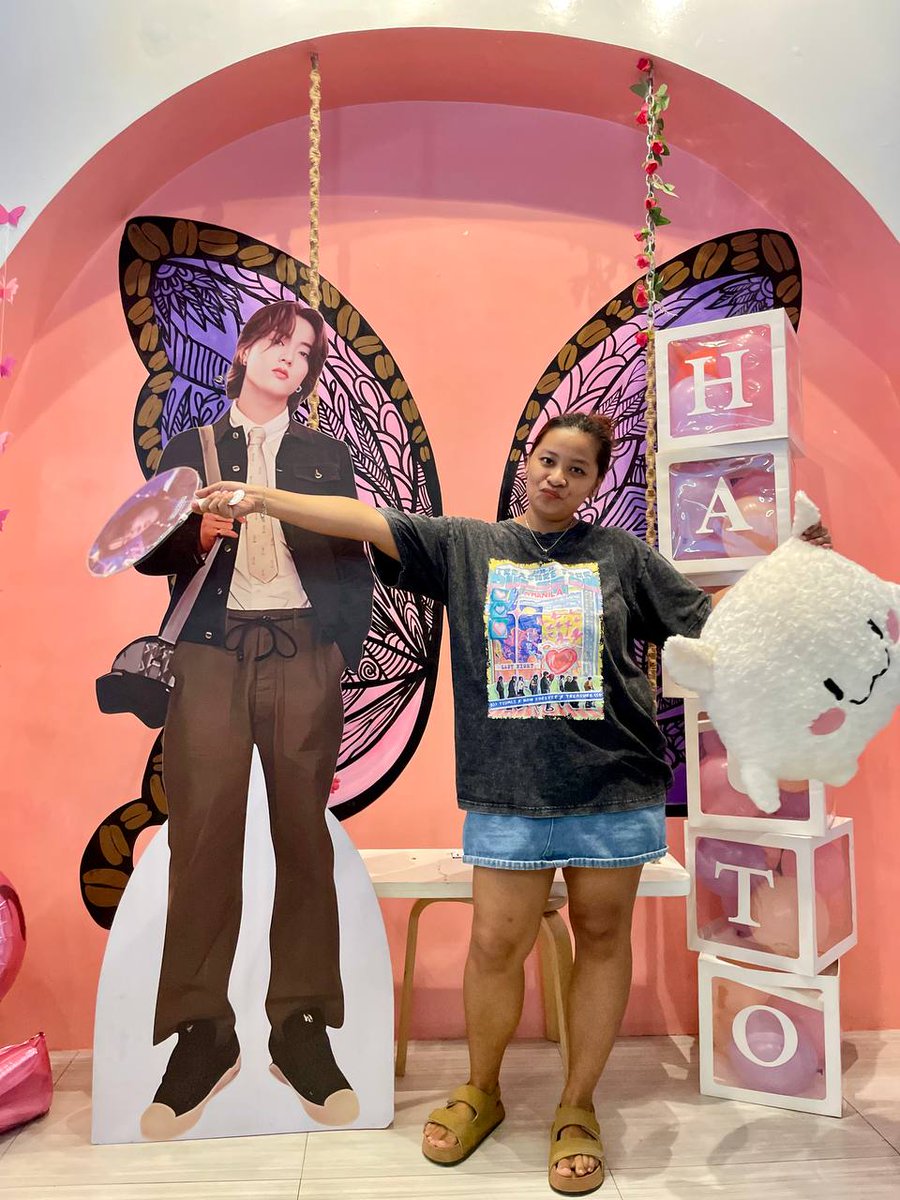 haru2isluv_'s tweet photo. Para lang akong napadaan habang inuutusan bumili ng suka 😂
Another year with you, my butterfly prince 🩷😘 i love you always, in all ways. 😚🎂🥳
#Haruto22ndSpring
#HARUTO #하루토
@treasuremembers https://t.co/N18XVVhRFh
