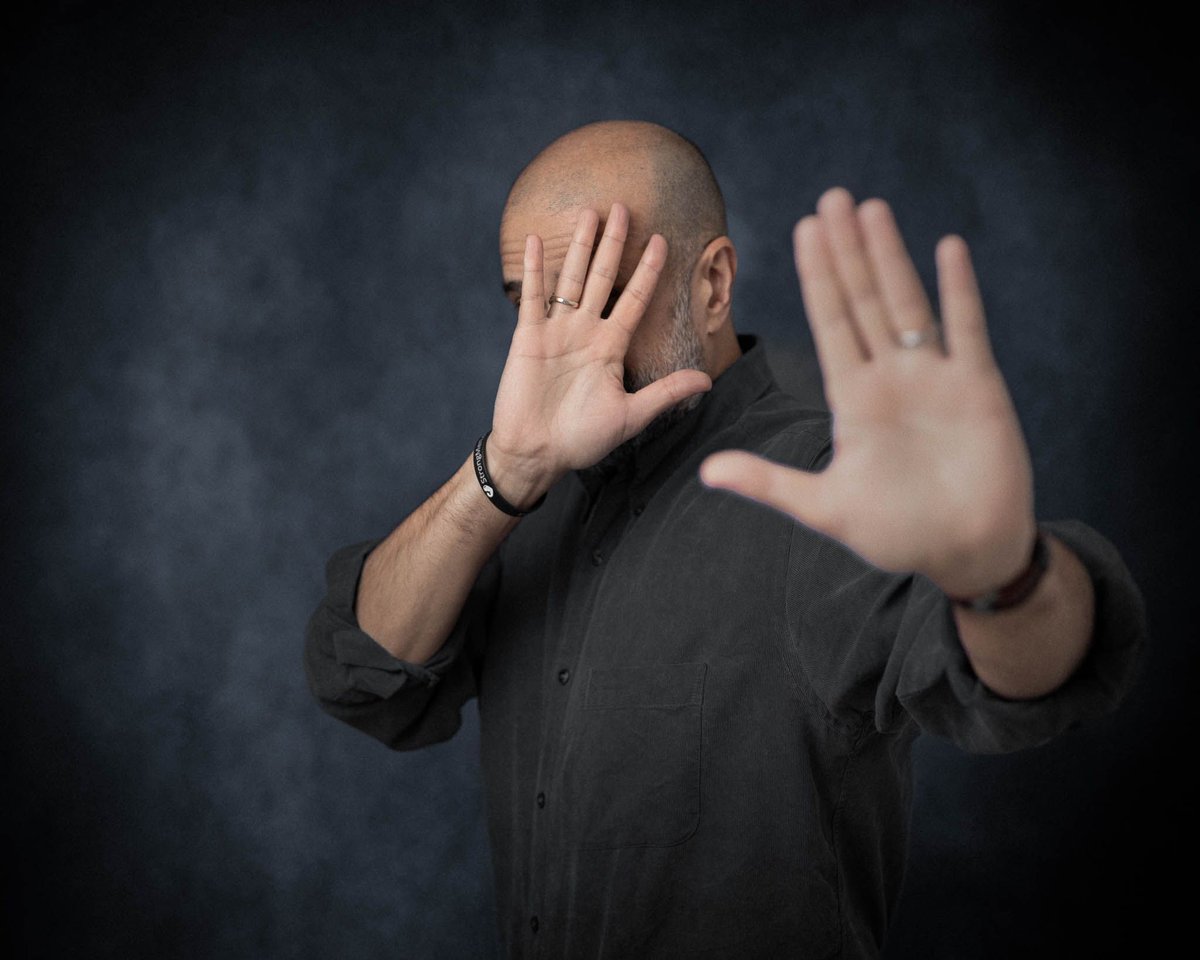 GrahamBakerGBP's tweet photo. This article is one of the most viewed articles on my website!
Why do I hate seeing myself in photographs!

Read to see why it's so popular:
https://t.co/2VgvxDLlF8 

#CameraConfidence #MHHSBD https://t.co/QzQIZeLlug