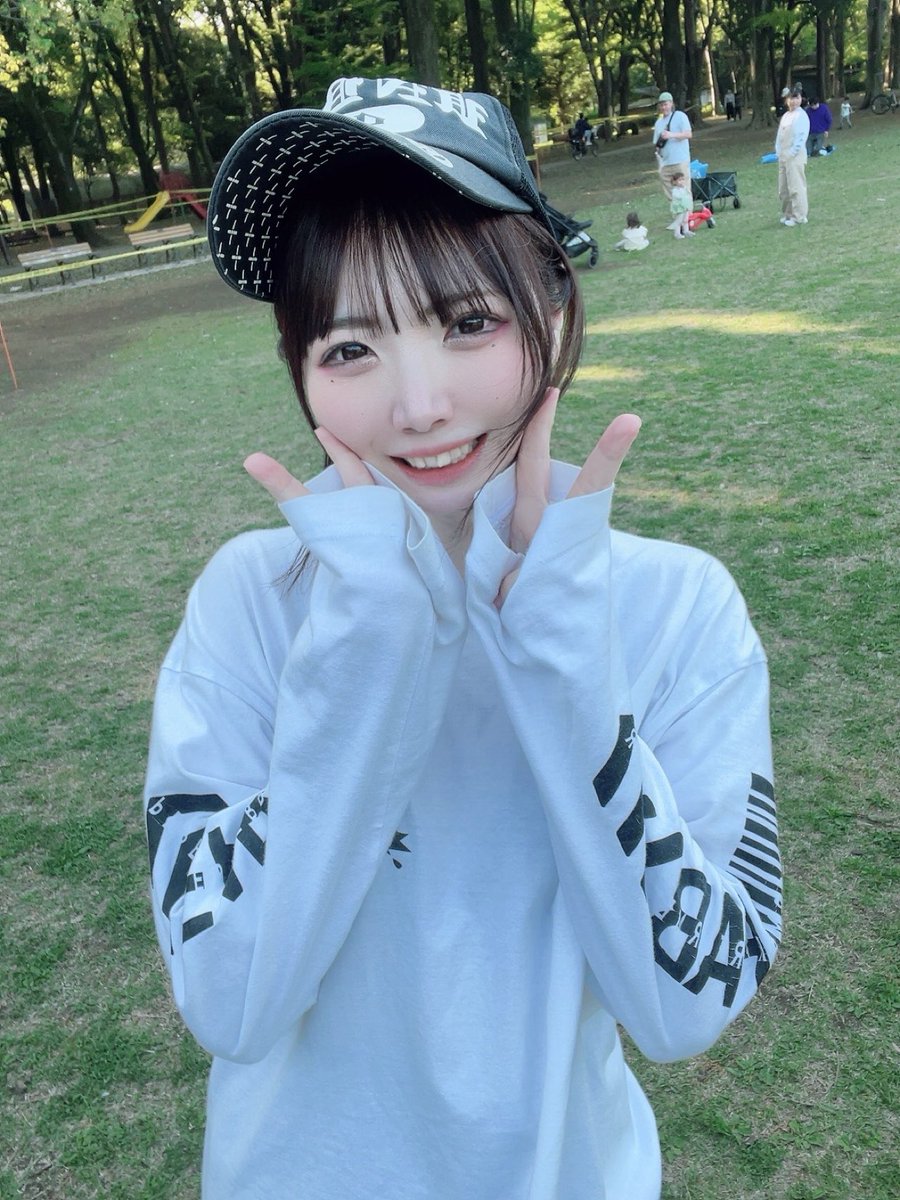 早希＠FAB tweet media