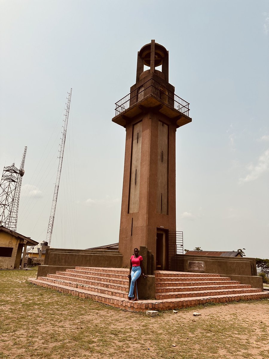 TeeheartM's tweet photo. The other day at Bowers Tower Ibadan 😍
Mo ti mo Ibadan 🤭 mo ti mo Layipo 🤭
Fine girl Tee❤️ sighting 85% of Ibadan from Bowers Tower 😊 https://t.co/6QxoOQxgDB