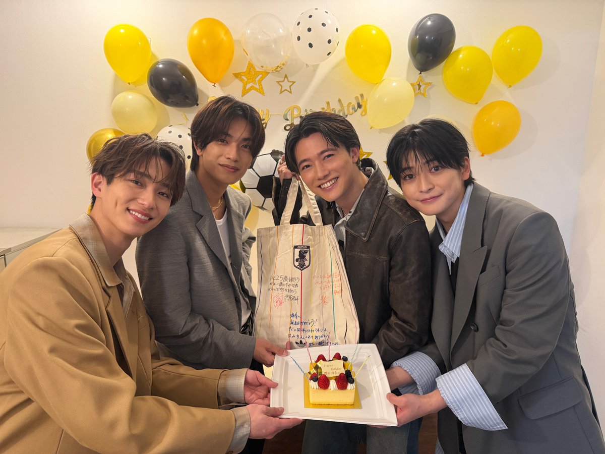 映画『ブルーロック』公式 tweet media