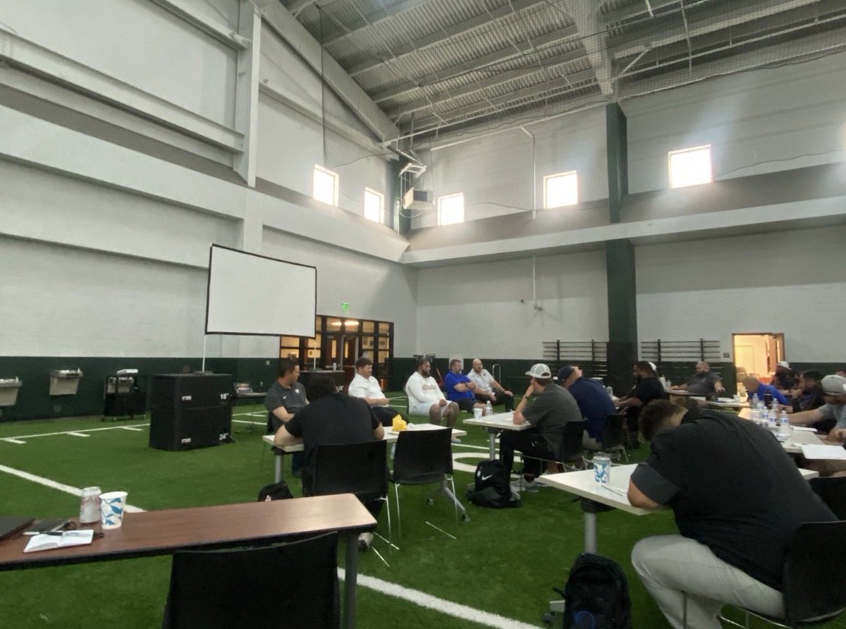 Coach Henry tweet media