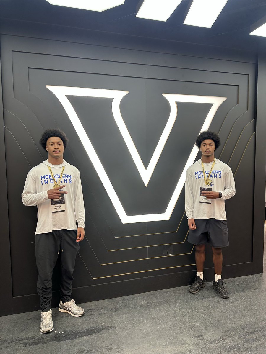 colepollock_1's tweet photo. Had a good visit at Vanderbilt University ⚓️
@CoachJRich_ @CoachMRiceVU @ZaiRich25 @VandyFootball @VUFBRecruiting @rwweinstein @dorereport @gbarks_24 @TheWillByrum @CoachReid99 @McEachernFtball @Shepp42 @CoachTreSAVAGE @LemmingReport @ChadSimmons_ @RustyMansell_ @benjaminwolk https://t.co/43I4jRaQtd