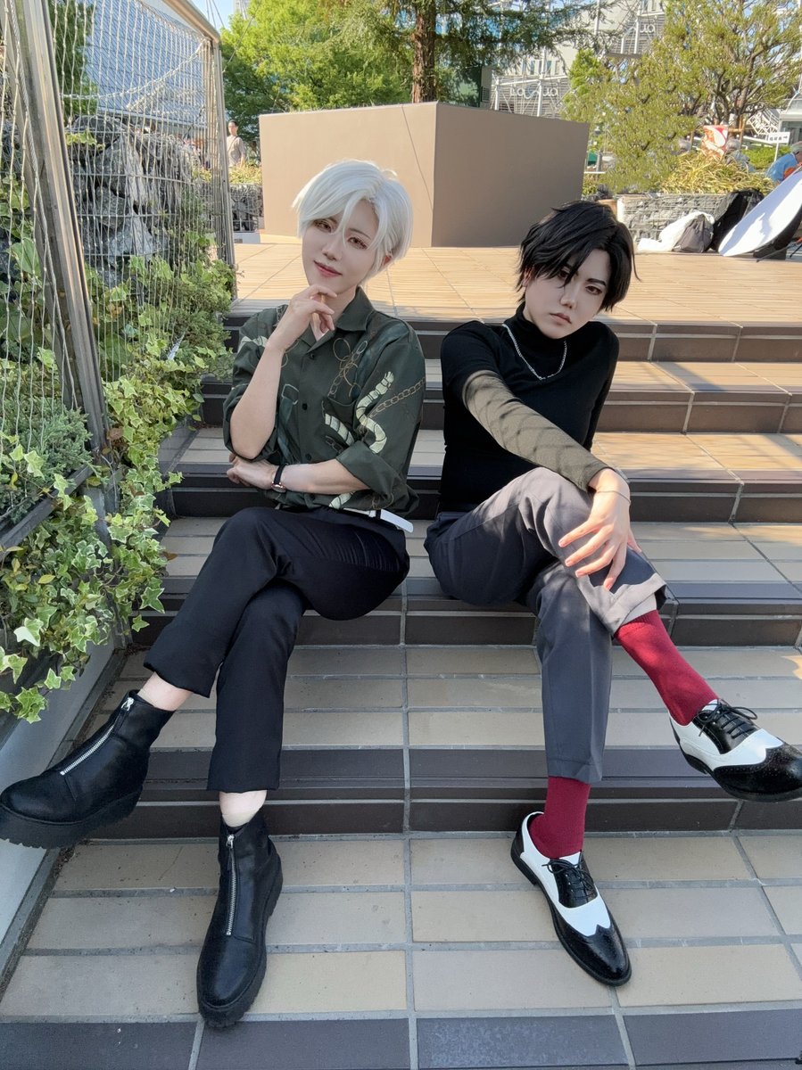 ※ cos
#コスフェスTDC 離脱しております‼️
丸一日ぱりさんと話してずーっとドカ笑い坂でした😂
チュロス食べて観覧車も乗れて大満足です、見つけてくださった方もみなさまありがとうございました🎶
ぱりさんの柄入れほんまにプリントみたいに美しいので見てください🙏🏻