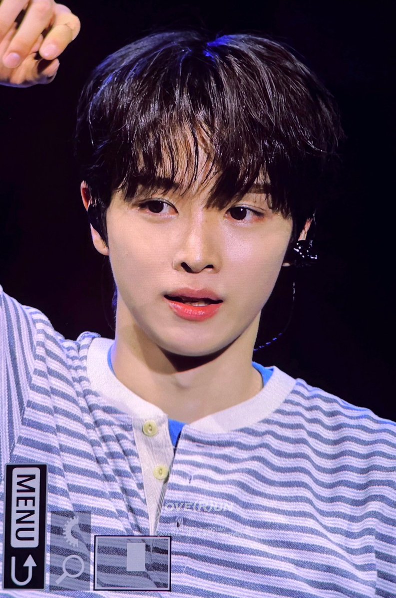 ove(R)un tweet media