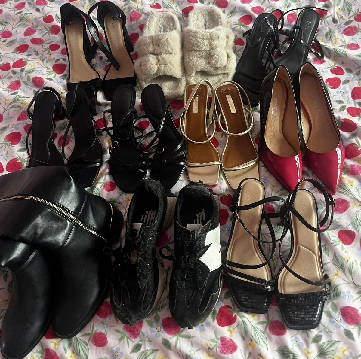 Blonde bitch 🏴󠁧󠁢󠁳󠁣󠁴󠁿 £25 tribute ♡ tweet media