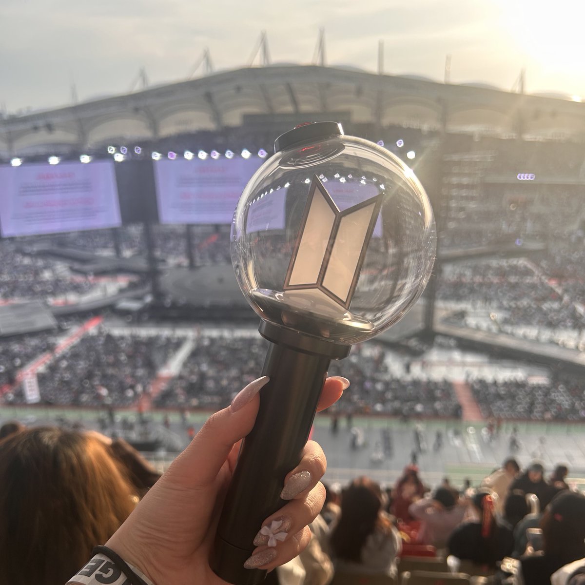 momo_8230's tweet photo. コヤンまで来て本当に良かったあㅠㅠㅠ
幸せな時間でした。一生推す！💜
#BTS_WORLDTOUR_ARIRANG 
#BTS_WORLDTOUR_ARIRANG_GOYANG_D3 https://t.co/ai1Rpjs1Ku