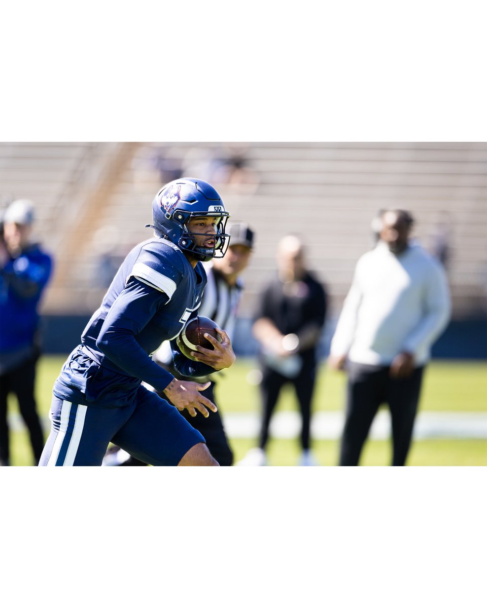 Evan Rodriguez tweet media