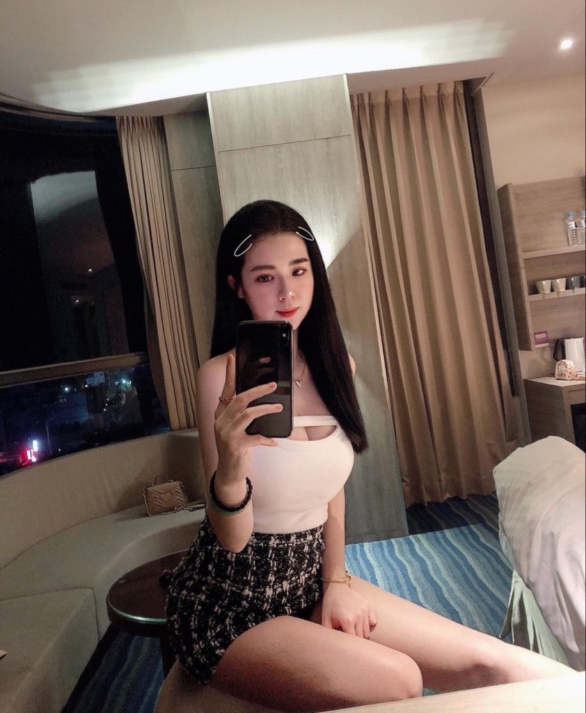 Linqq0690's tweet photo. 周末好無聊~好想ii                
但根本找不到人              
桃園有人嗎～              
可以認識....🥹    
有桃園人可以認識ㄇ       
#ii私訊我唷  #桃園 https://t.co/aoyxs2ST1c