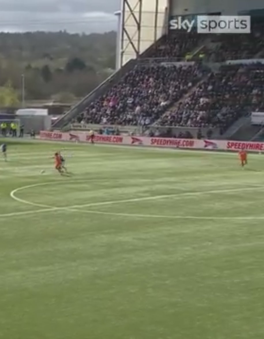 Alex Mclellan tweet media