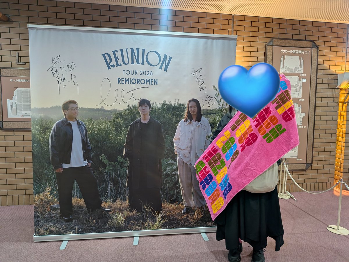 さりー tweet media