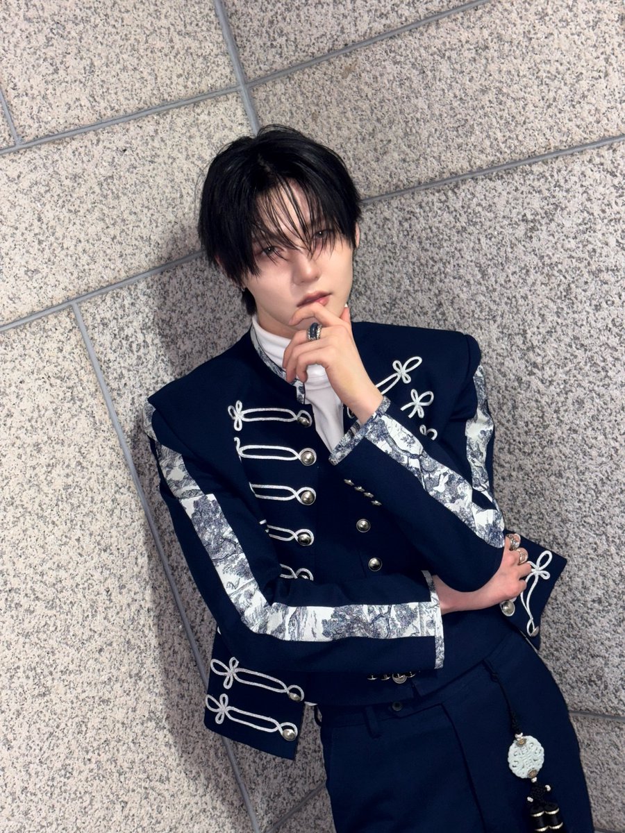 _AMPERSANDONE_'s tweet photo. 2026년 4월 12일 김승모 그저 GOD..🙏

#앰퍼샌드원 #AMPERSANDONE
#김승모 #SEUNGMO https://t.co/Q0MeeWBKKp