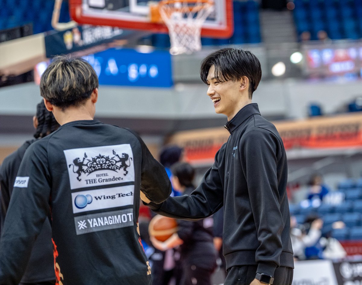 6mutuki1's tweet photo. すずきさん🤝🏻⋆͛とーま
#鈴木達也 選手 #西尾東馬 AC https://t.co/npvoyz96YF