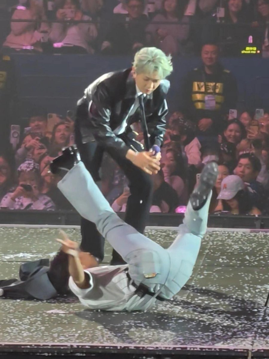 มก. ꈍ⁠ᴗ⁠ꈍ⁠ 🍊🥥 ꒰💧🌳 ꒱ tweet media