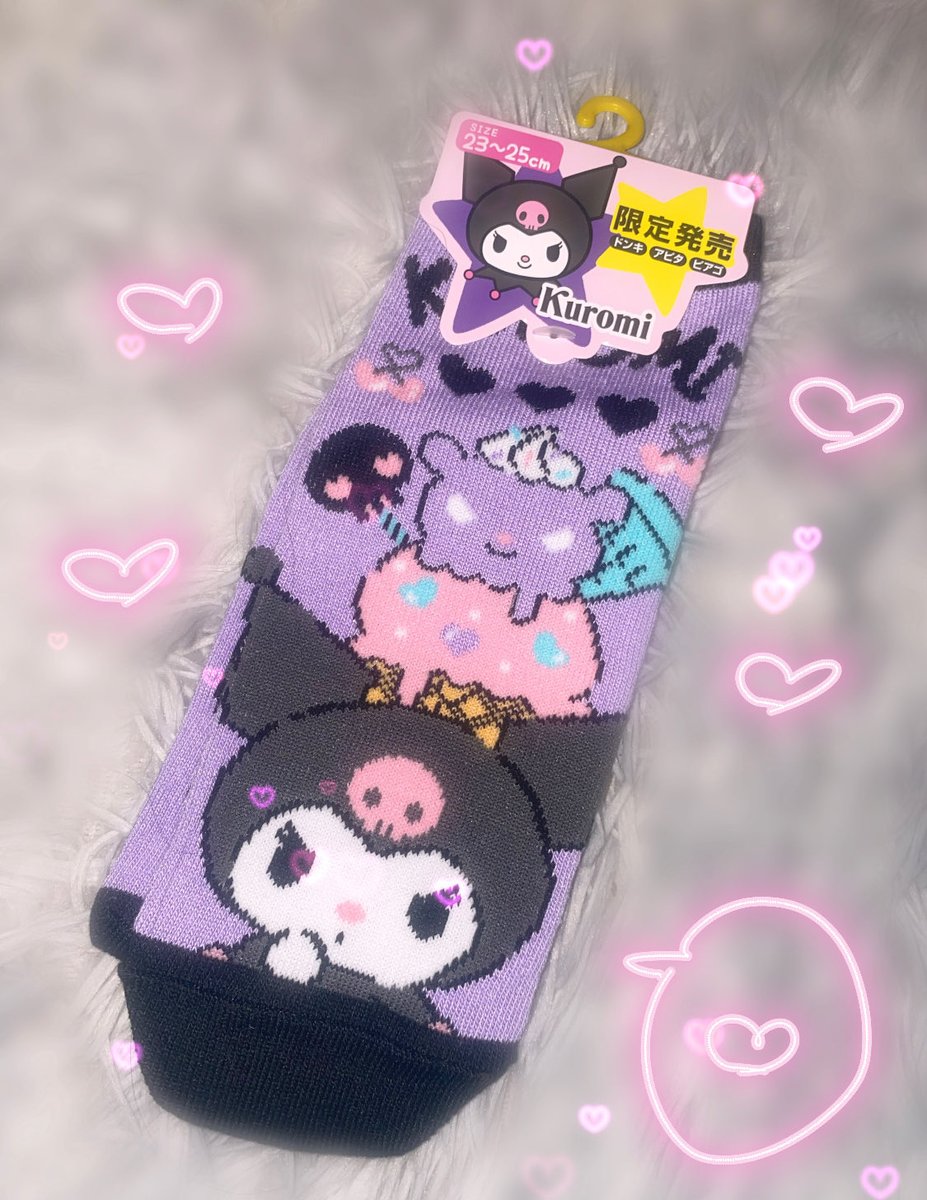 おともだちとお揃いで買ったクロミちゃん💜かわいい。あしたからの相棒です。ᐡ ̳ᴗ ̫ ᴗ ̳ᐡ💜