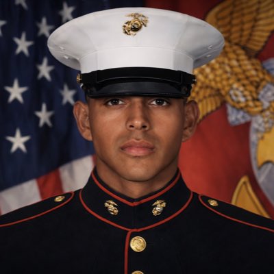 xParrazek tweet media