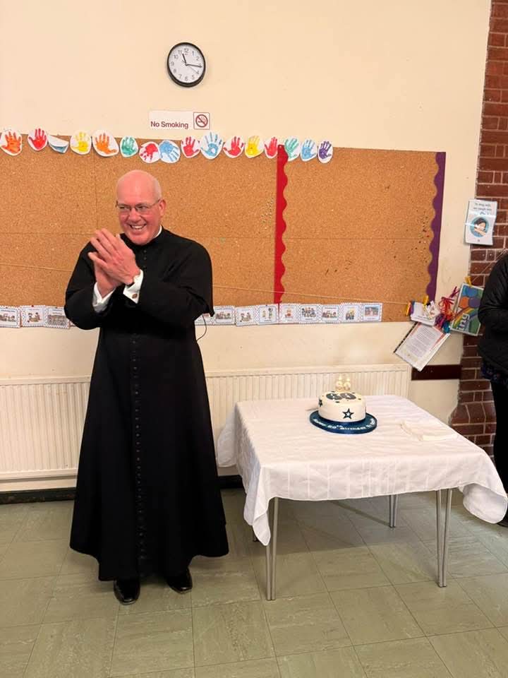 StAugustines77's tweet photo. Today at St augustines Church we celebrated Father Kevin's 60th birthday after mass. Thank you to everyone who attended and wished father Kevin a happy birthday 🎂 https://t.co/LLZNfadNjM