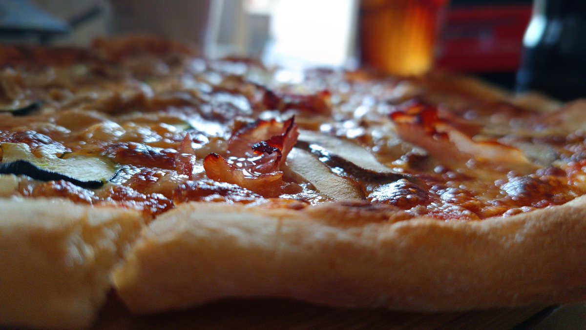 Alanesmiti tweet media