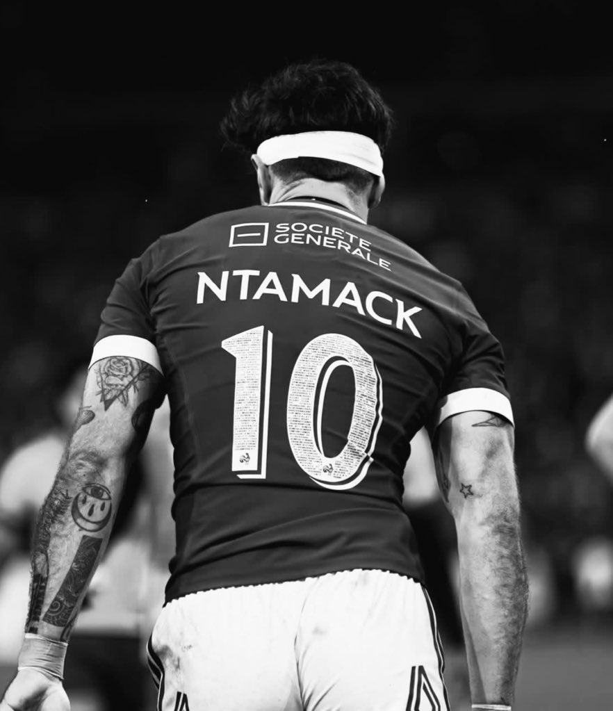 Grec Ahki tweet media