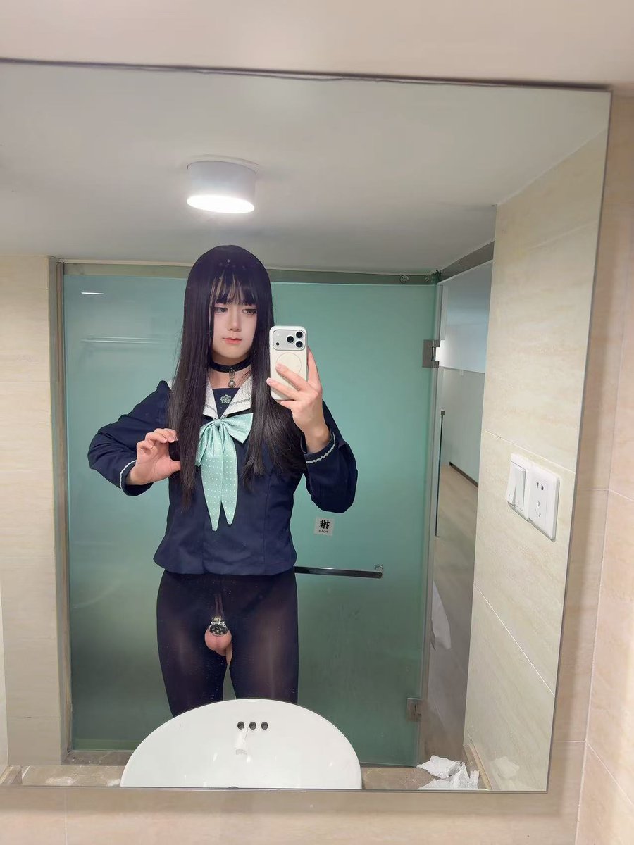 五蚂蚁酱 tweet media