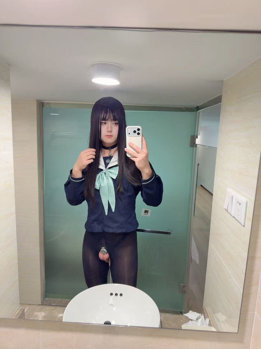 五蚂蚁酱 tweet media