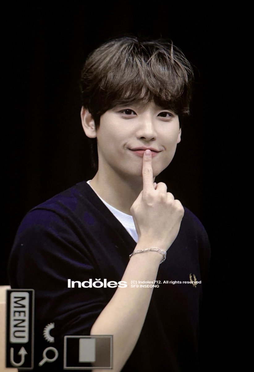 Indŏles tweet media