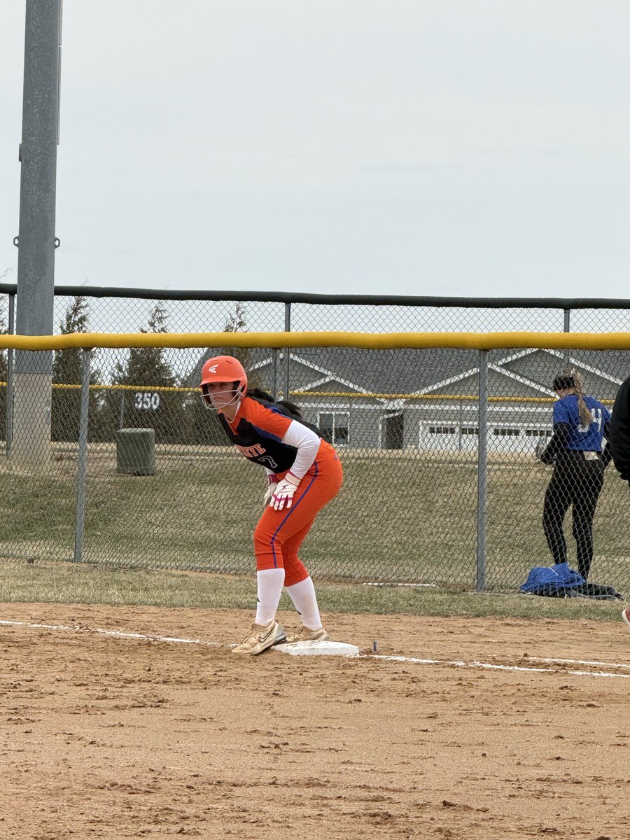 RedTail Softball tweet media