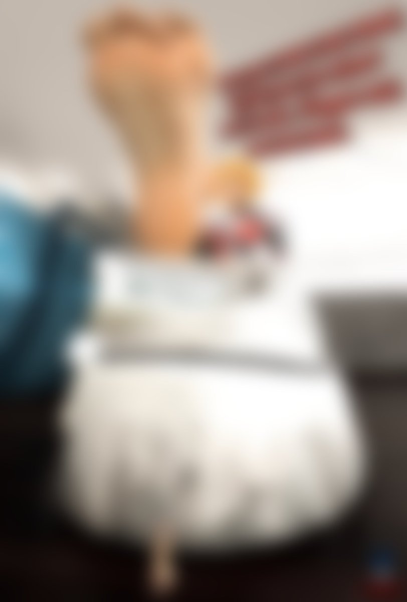 Answering an ad for a personal assistant to a celebrity isn't all that great (๑•́o•̀๑)

New Icespice pic is up on my subscribstar now!

subscribestar.adult/badmrfrostyy