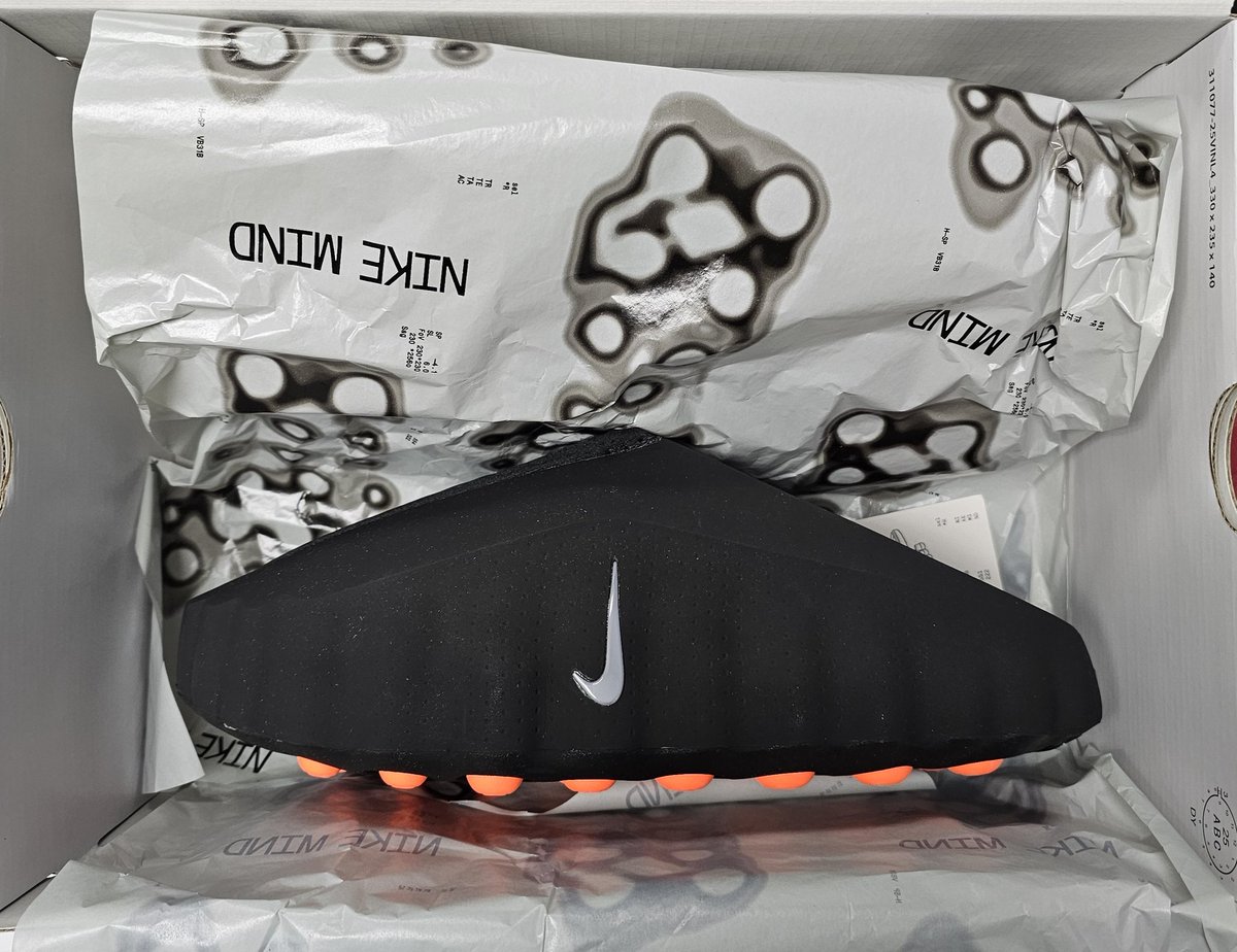 <a href="/SellKicksSunday/">SellKicksSunday</a> Nike mind 001 Black
Men's sz 11
$310 shipped