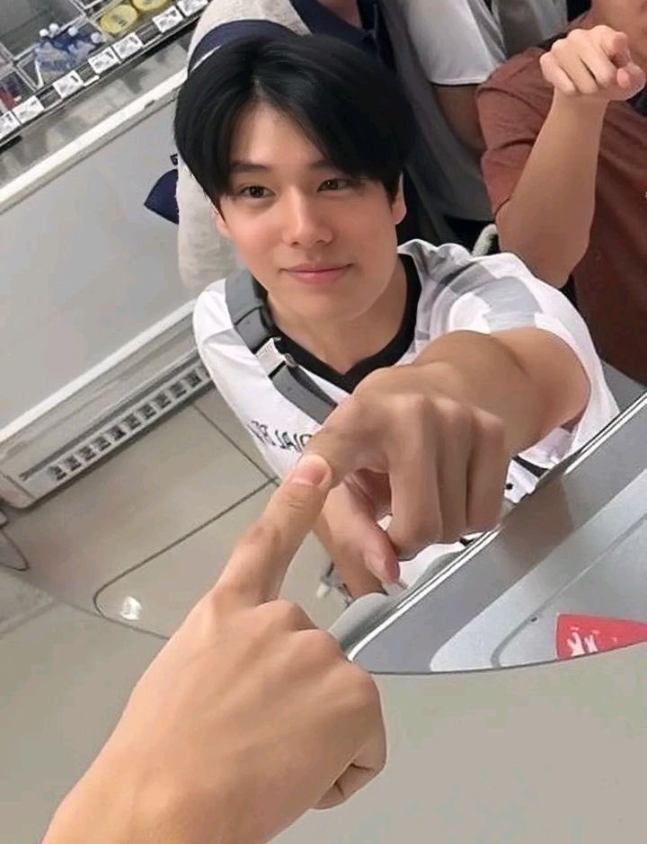 SEND MFS BACA LINK YA GES!! tweet media