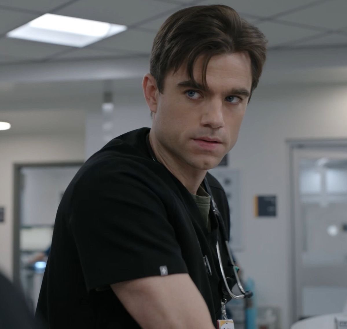 athena 🦌 tweet media