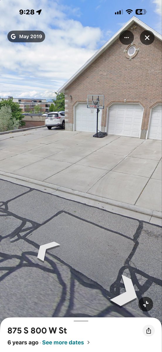 Ray_Wolff's tweet photo. @baroncoleman One must also factor in the upward slope of the driveway, which will reduce the shadow length. A slope measurement would be required. https://t.co/waEd1CQeIi