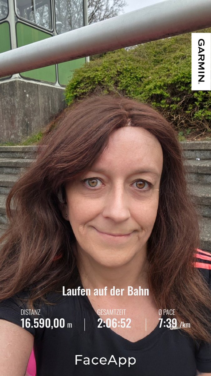 Janine Heart tweet media