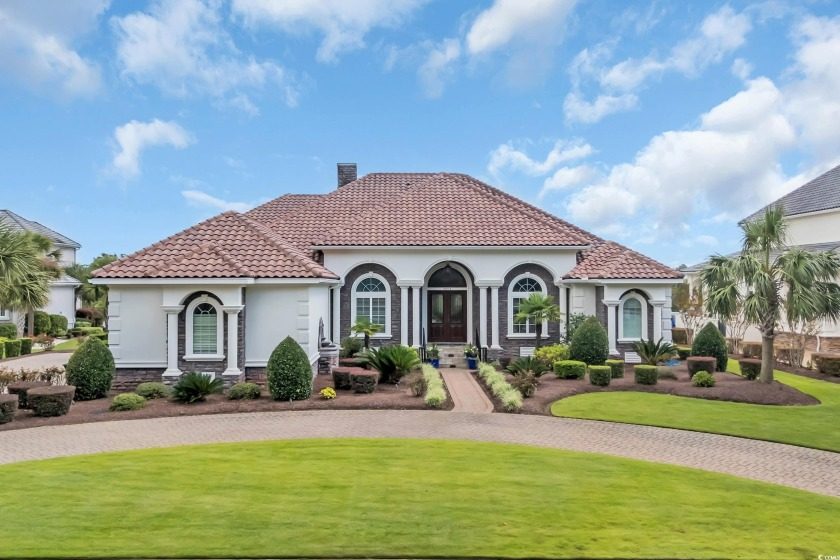 GolfRealtyLINKS's tweet photo. https://t.co/MoRKS26WGx presents ...                  
Featured SOUTH CAROLINA Golf Home Listing!  
North Myrtle Beach, SC / Dye Estates Golf Club  
4 BR / 3 BA / 4196 SQ FT / $2,750,000           
More Info >https://t.co/qhXi3Njzue  
#golfliving | #golfhome | #golfcoursehome             
Feature your listing here - golfhomes@gmail.com