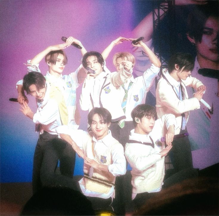 🦇Enh7pen/Engene🦇 tweet media