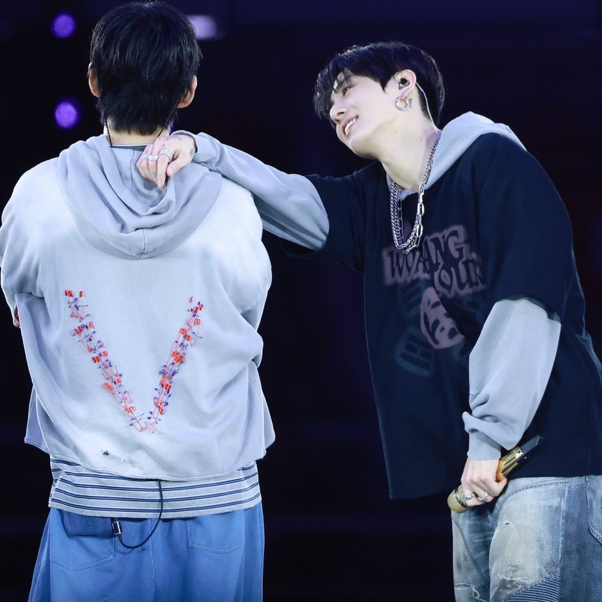 BTS「ARIRANG」ワールドツアー、スタンフォード3日目でARMY熱狂 金髪