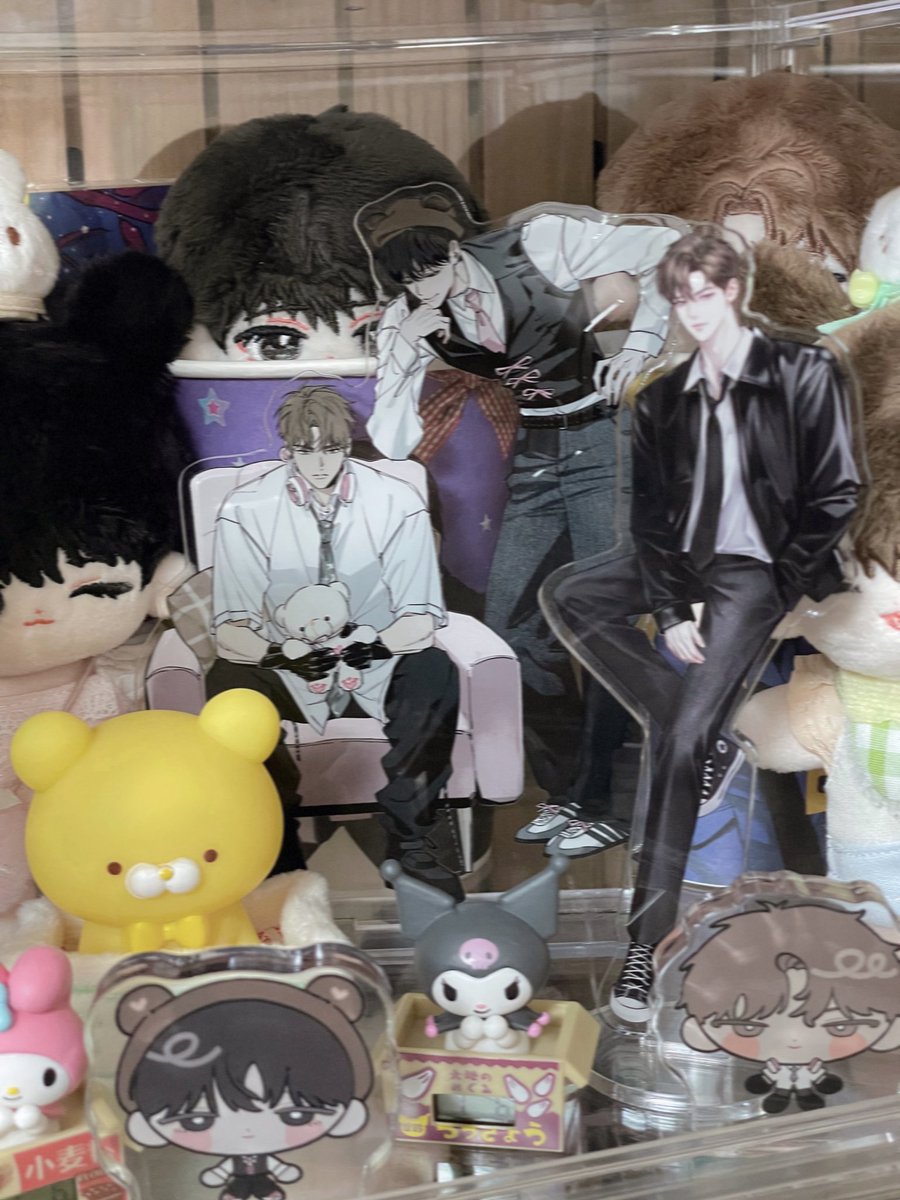usillost's tweet photo. #유실_10주년_3653번째_고백
#해단님_4계절을돌아_사랑해요
#우진서주_소원_우리가_영원히_사랑하기
어떤 여자 방 한 켠에서 멘탈이슈 잡아주는 두 남자에게 영원한 감사와
해단님께도 영원한 아랑을,,♡ https://t.co/7vl8vUPk1e