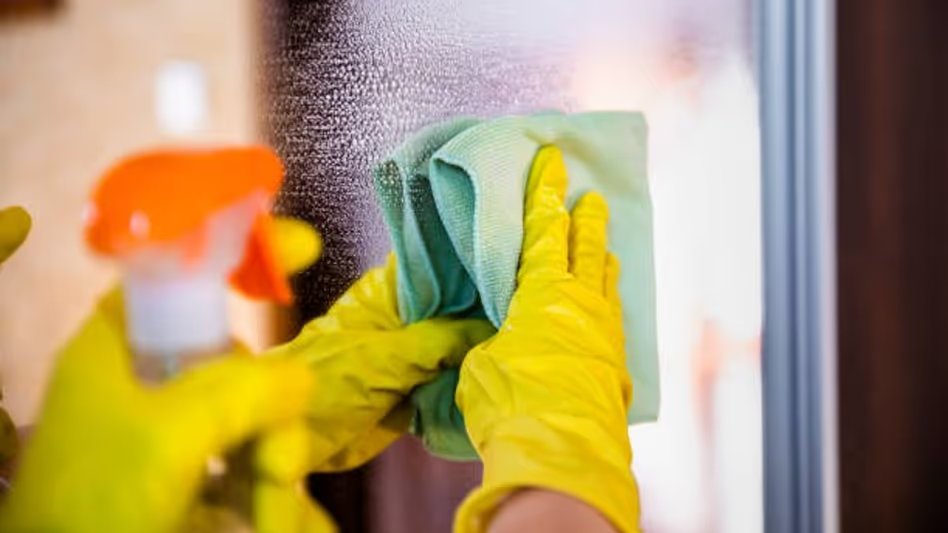 GoodNewsToday's tweet image. Tips On Cleaning Mirror: खिड़कियों के शीशे से नहीं हट रहे जिद्दी दाग, तो अपनाएं ये खास नुस्खे.. चुटकियों में होंगे साफ

#Tips #CleanMirror #Hacks #HomeRemedies 

पूरी ख़बर पढ़ें:  tinyurl.com/4292zb3w