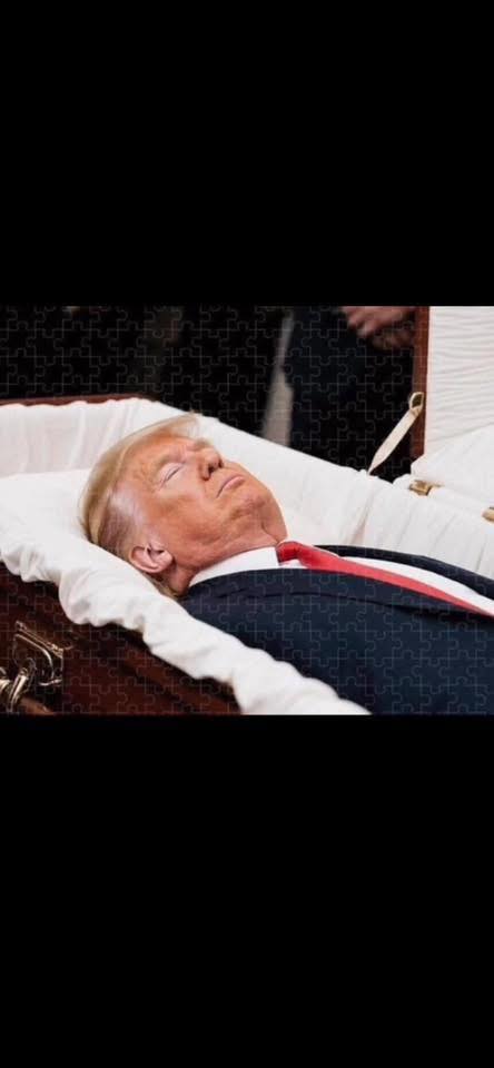 manny tee tweet media