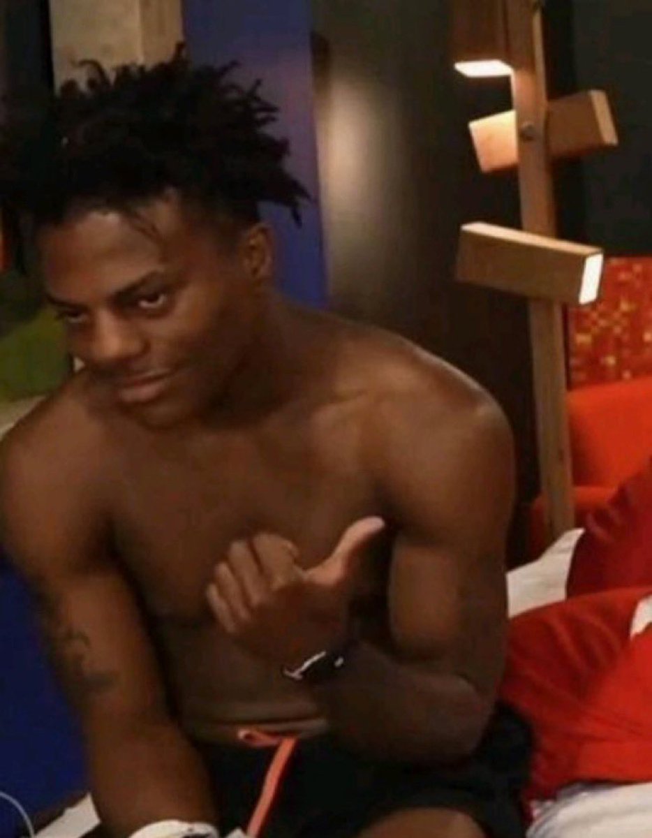 UZOCHUKWUKAMMA tweet media