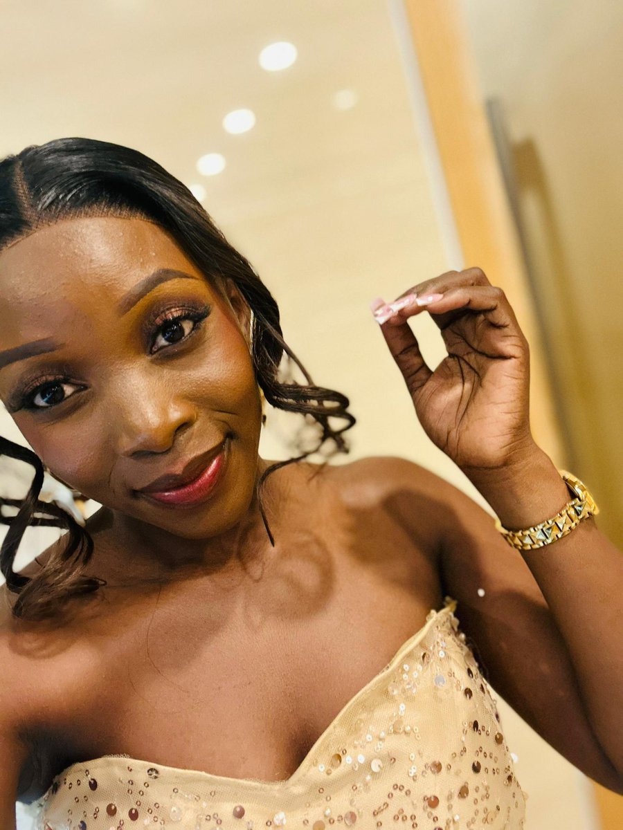 Deborah Overcomer tweet media