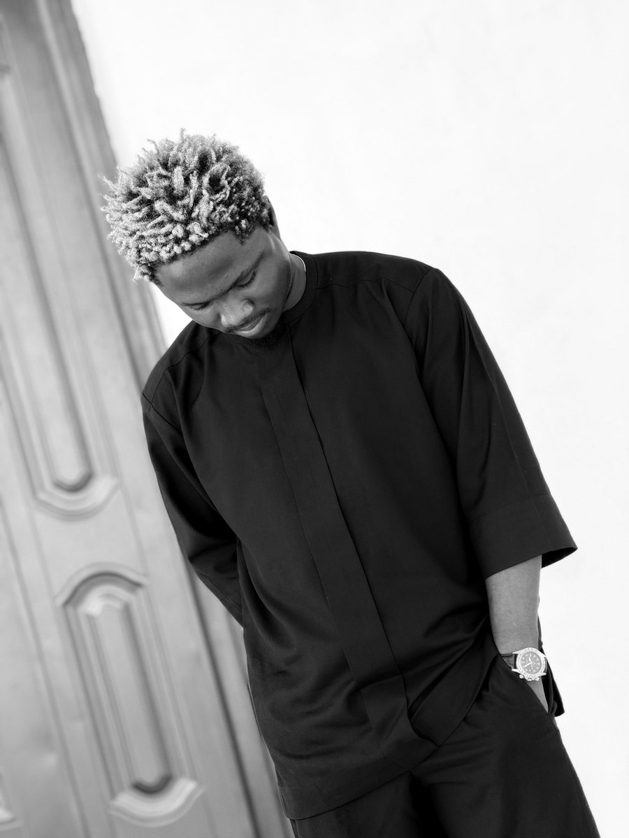 MichealCodes's tweet image. Happy Sunday in BW