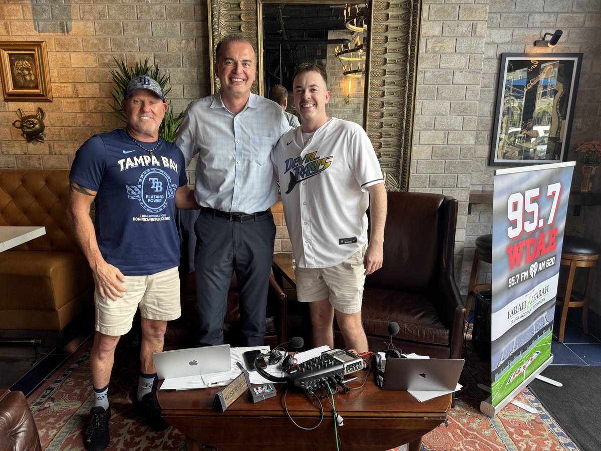 Christopher Mathis 🎙 tweet media