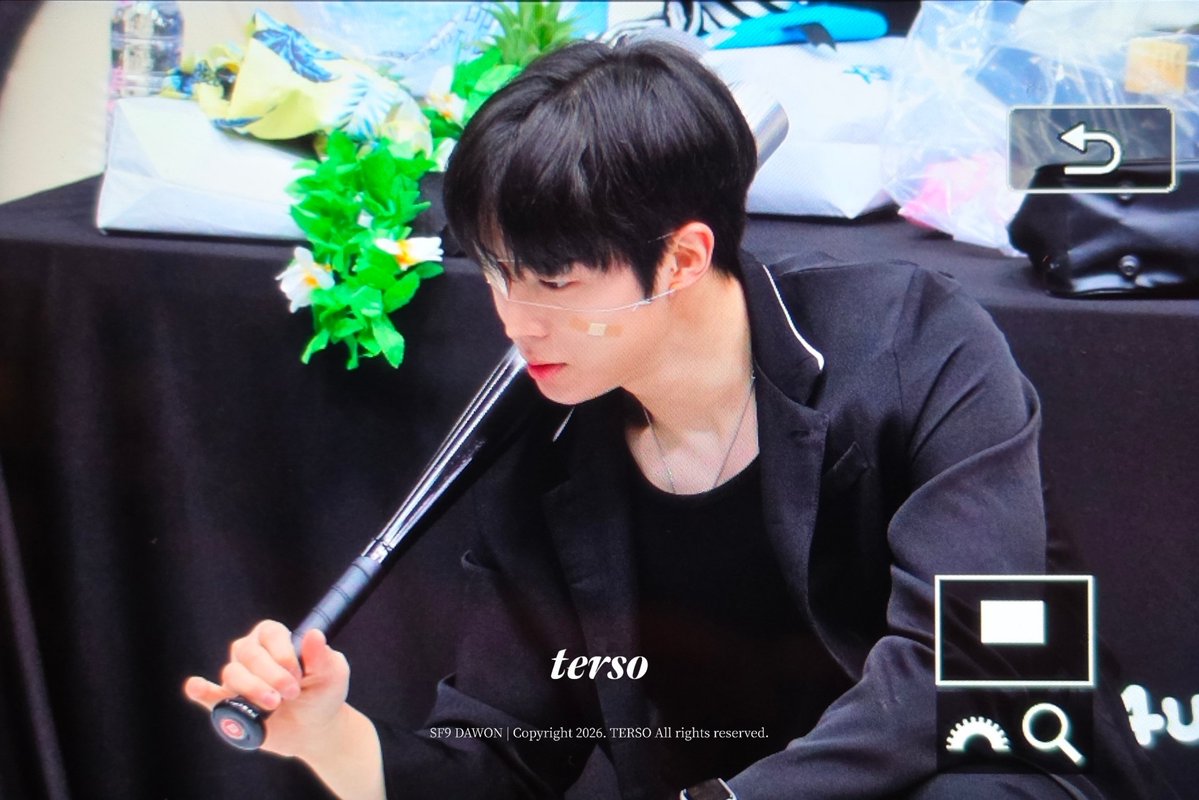 ᴛᴇʀsᴏ tweet media